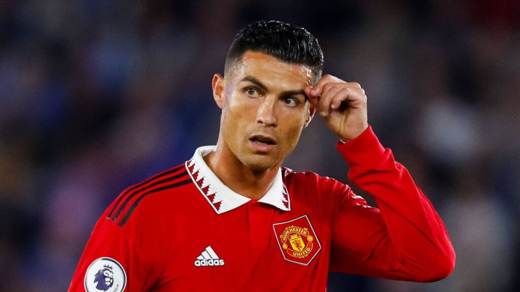 Cristiano Ronaldo quitte Manchester United avec effet immédiat