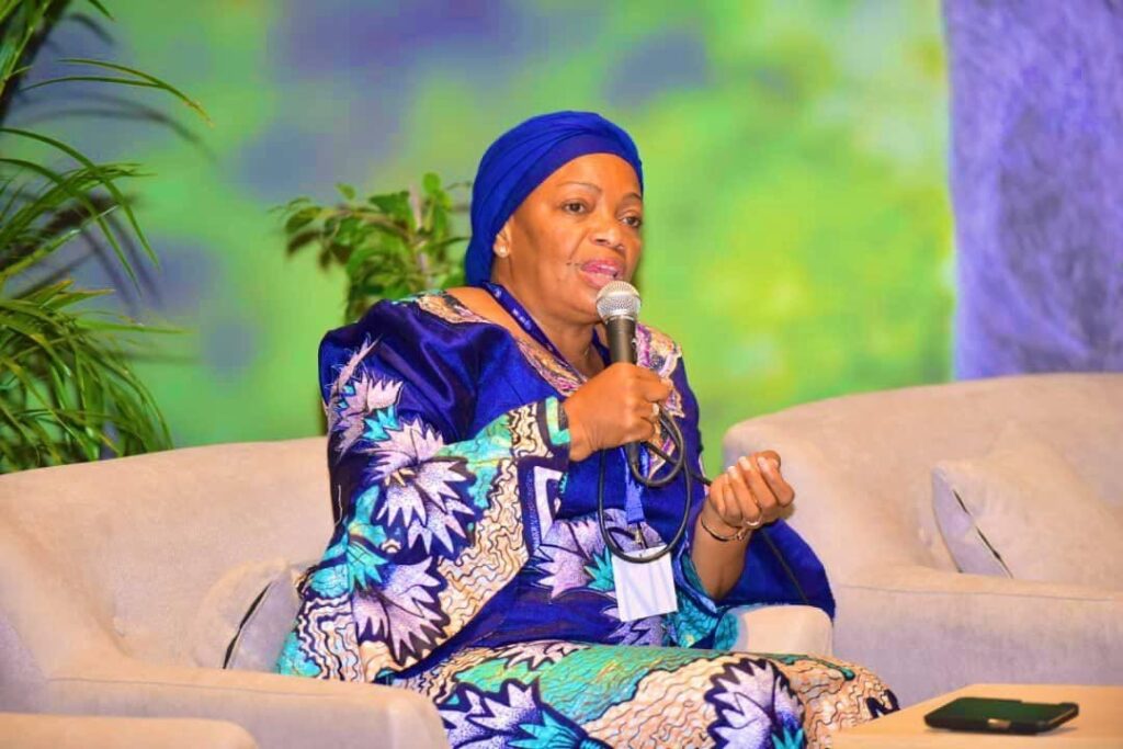 COP 28 : À Dubaï, Eve Bazaiba porte très haut la voix de la RDC pour protester contre l’agression rwandaise