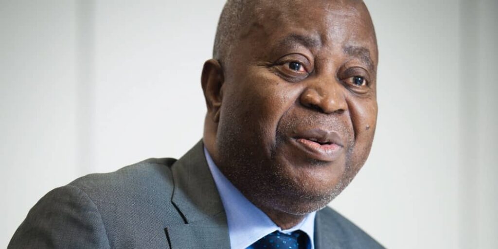 Controverse autour de la révision de la constitution en RDC : Adolphe Muzito favorable à la révision de la constitution