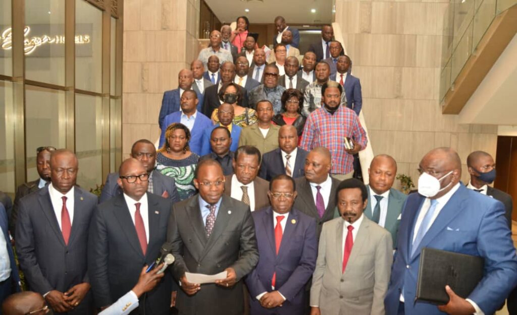 Restructuration au sein de l’union sacrée de la nation : De 6 à 40 membres du présidium, les voix se divisent et les avis sont partagés