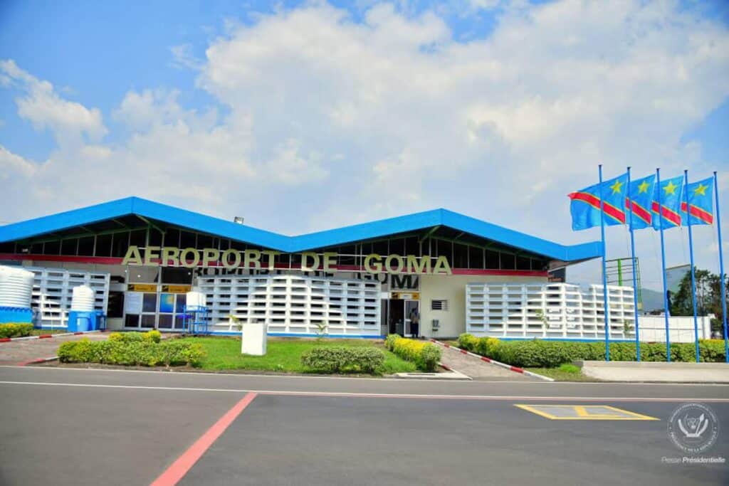 Guerre en RDC : « L’aéroport de Goma ne sera rouvert qu’avec l’autorisation expresse des autorités nationales » (Patrick Muyaya)